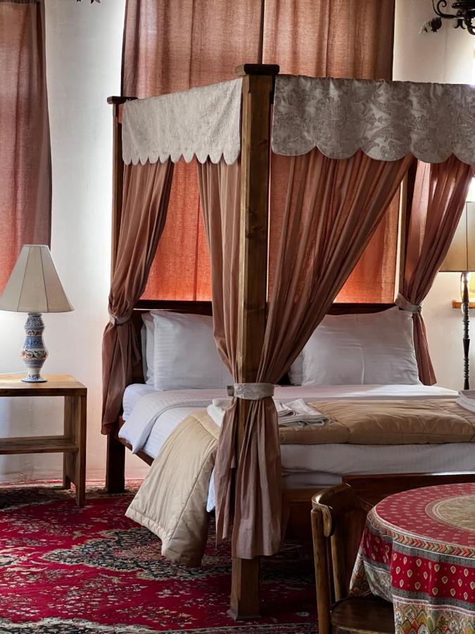 Hotel Kars 3*